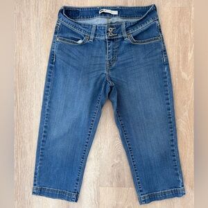 Levi’s Denim Women's Lowrise Capri Cropped Jeans Size 6